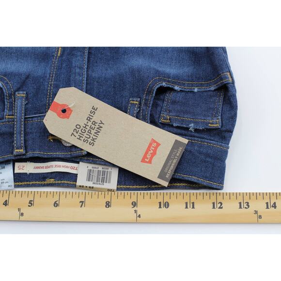 NWT Levis 720 high rise super skinny distressed jeans size 25 x 28 normcore - Picture 6 of 7